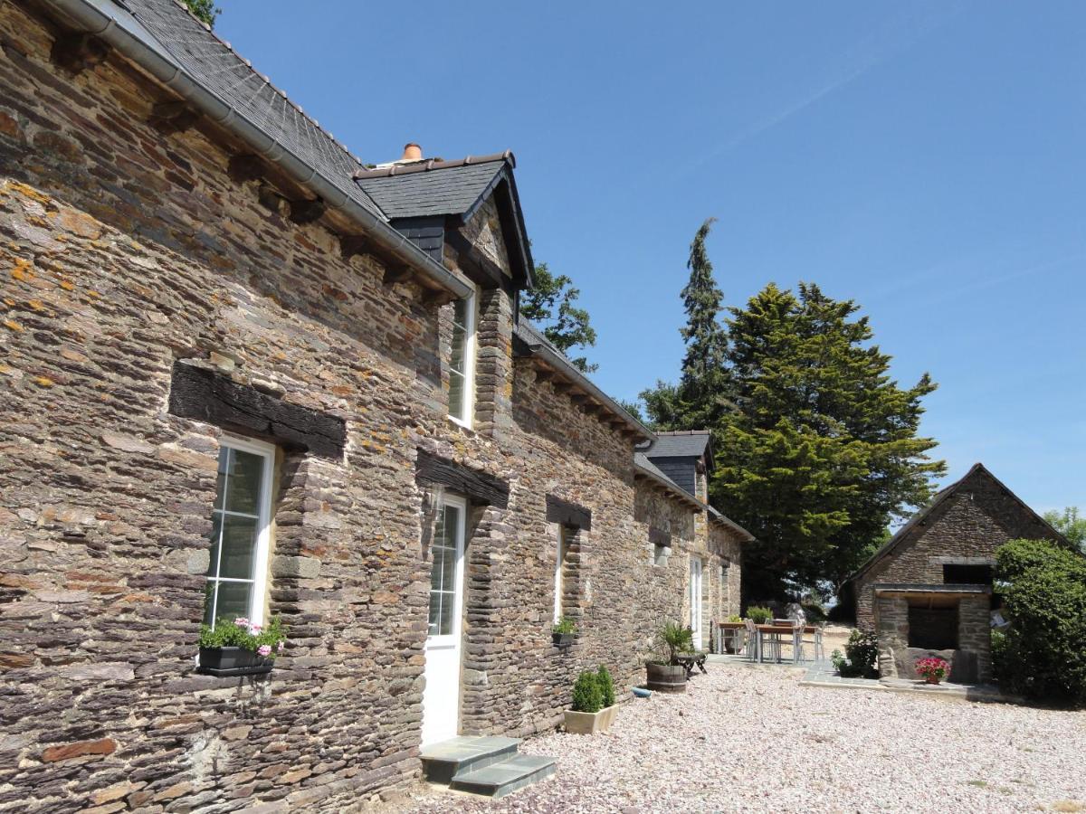 Longere Ville Voisin - Chambre D'Hote Augan Kültér fotó