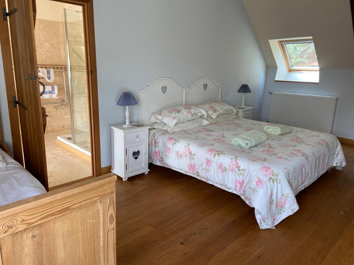 Longere Ville Voisin - Chambre D'Hote Augan Kültér fotó
